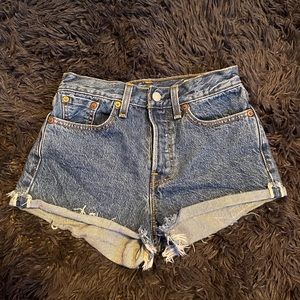 Levi’s denim jean shorts